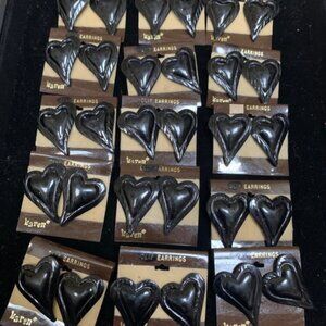 15ct Black Heart Earrings by Karen